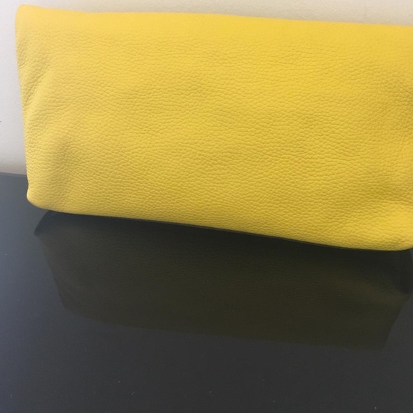 ALEXANDER MCQUEEN FOLD OVER CLUTCH - Picture 3 of 5